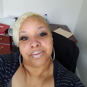 Meet your Posher, Taryn